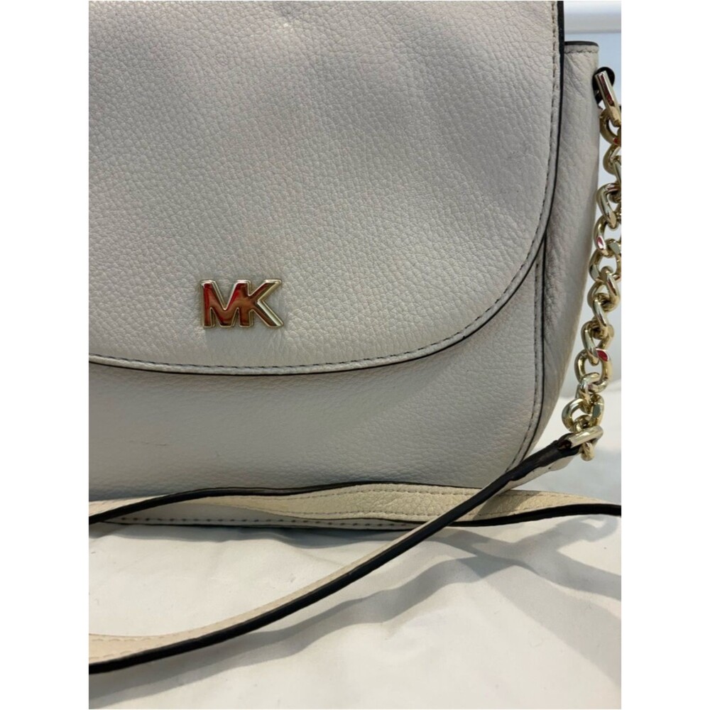 Michael Kors Jet Set Cream Pebbled Leather Half Dome Crossbody Bag Gold Chain